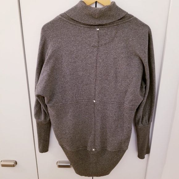 Wilfred Aritzia Diderot Sweater | Heather Grey Small - Picture 2 of 6